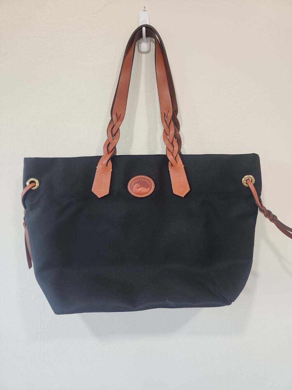Dooney & Bourke Black Nylon Shopper Tote Bag Brown Leather Braided Duck Logo